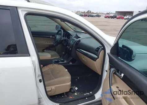 2013 Kia Sorento Lx from USA, damaged, VIN 5XYKT3A68DG421078